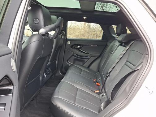 Santorini Black Metallic 2025 Land Rover Range Rover Evoque Dynamic SE