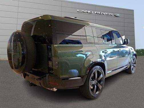 2026 Land Rover Defender P400 X-Dynamic SE