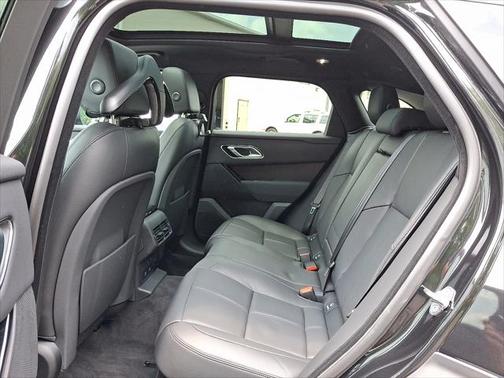 2025 Land Rover Range Rover Velar P250 SE R-Dynamic