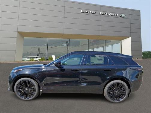 2026 Land Rover Range Rover Velar P250 SE R-Dynamic
