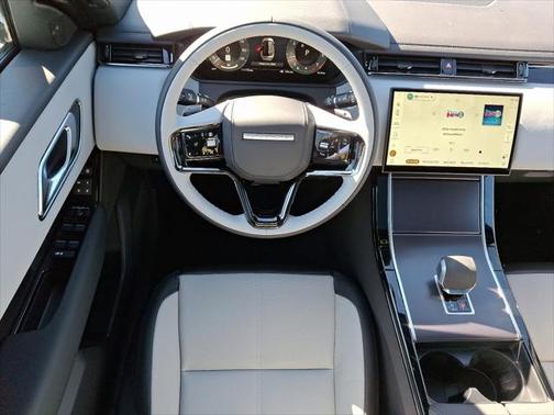 2026 Land Rover Range Rover Velar P250 SE R-Dynamic
