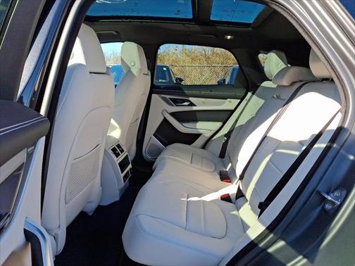 2026 Jaguar F-PACE R-Dynamic S P250 AWD Automatic