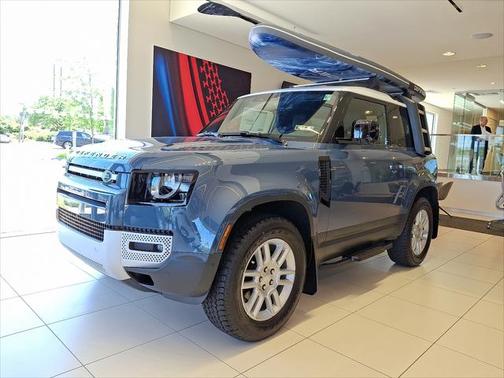 2025 Land Rover Defender 90 P300 S