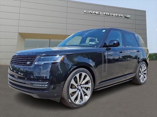 2025 Land Rover Range Rover P400 SE