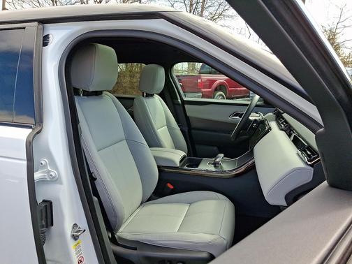 Fuji White 2026 Land Rover Range Rover Velar P250 S