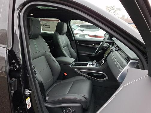 2026 Jaguar F-PACE R-Dynamic S P400 AWD Automatic