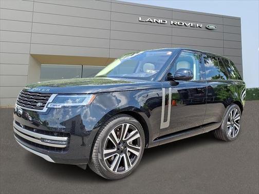2023 Land Rover Range Rover P530 SE
