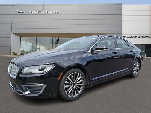 Infinite Black Metallic 2020 Lincoln MKZ Standard