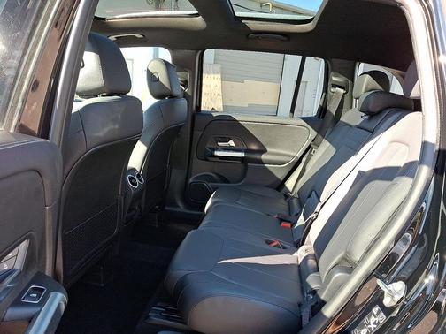 2022 Mercedes-Benz GLB 250 4MATIC