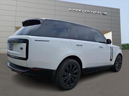 2023 Land Rover Range Rover P400 SE