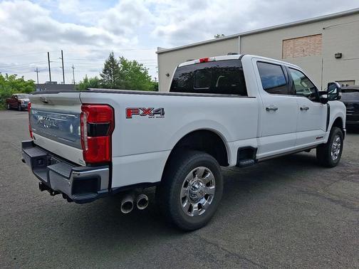 Star White Metallic Tri-Coat 2024 Ford F-350 King Ranch