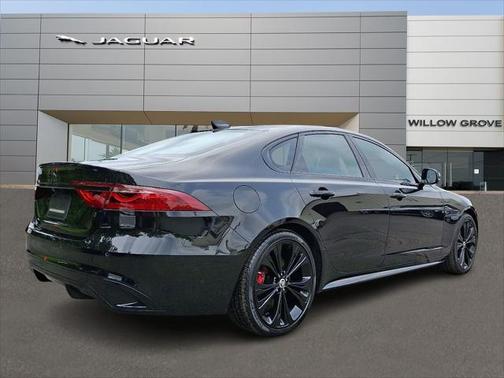 2024 Jaguar XF R-Dynamic SE P250 AWD Automatic