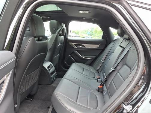 2024 Jaguar XF R-Dynamic SE P250 AWD Automatic