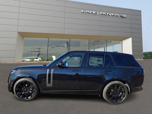 2026 Land Rover Range Rover P400 SE