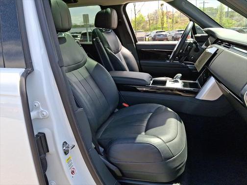 2024 Land Rover Range Rover P400 SE