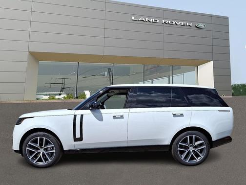 2024 Land Rover Range Rover P400 SE