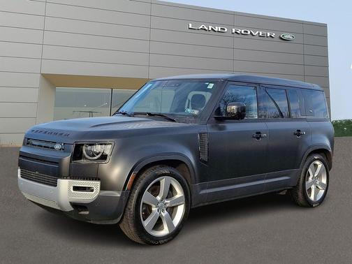 2024 Land Rover Defender 110 P500 SE