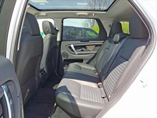 2025 Land Rover Discovery Sport S