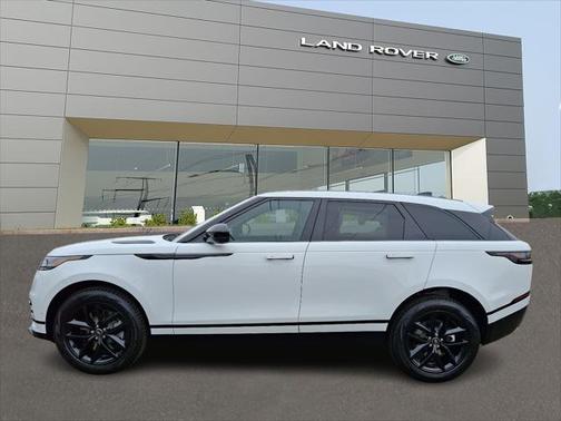 2026 Land Rover Range Rover Velar P250 SE R-Dynamic