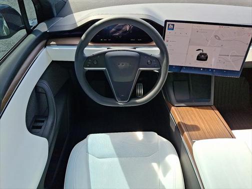2023 Tesla Model X Standard Range