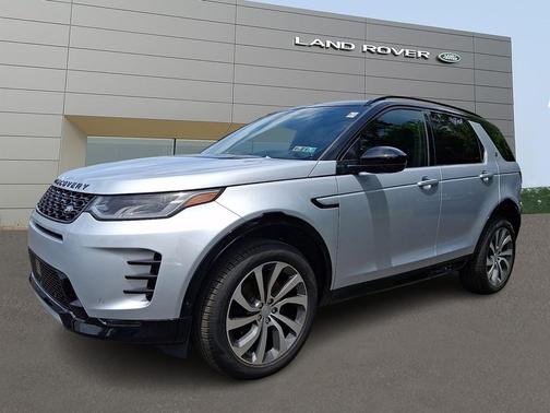 Fuji White - 1AA 2025 Land Rover Discovery Sport Dynamic SE