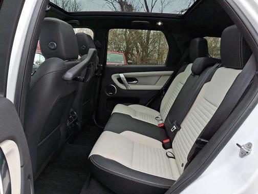 2025 Land Rover Discovery Sport Dynamic SE