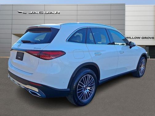 2023 Mercedes-Benz GLC 300 4MATIC