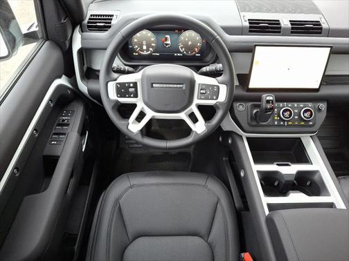 2025 Land Rover Defender 130 P300 S