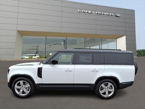2025 Land Rover Defender 130 P300 S