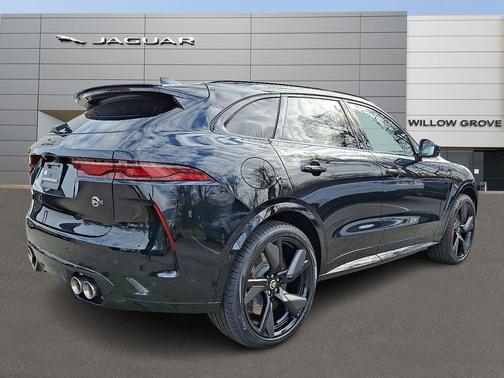 2026 Jaguar F-PACE SVR P550 AWD Automatic