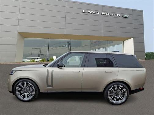 2025 Land Rover Range Rover P530 SE