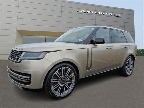 2025 Land Rover Range Rover P530 SE