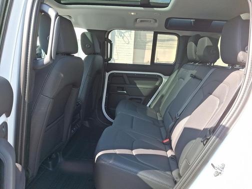 Fuji White 2025 Land Rover Defender 110 P300