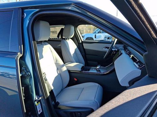 2026 Land Rover Range Rover Velar P250 S