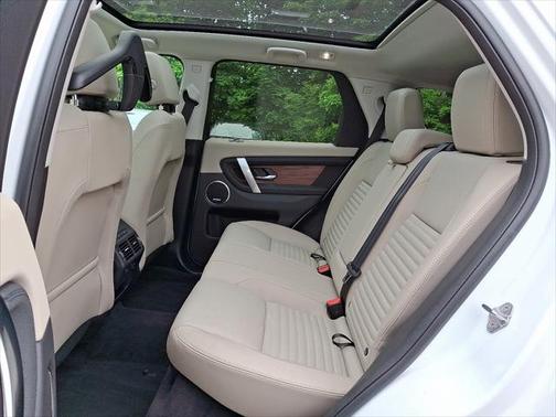 2024 Land Rover Discovery Sport Core S