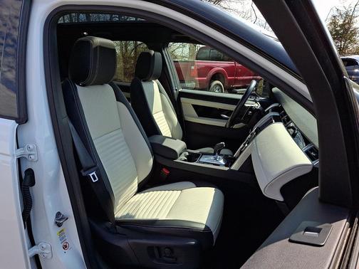 2023 Land Rover Discovery Sport S R-Dynamic