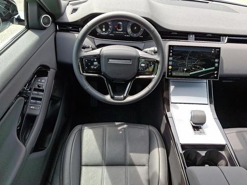 2025 Land Rover Range Rover Evoque Core S