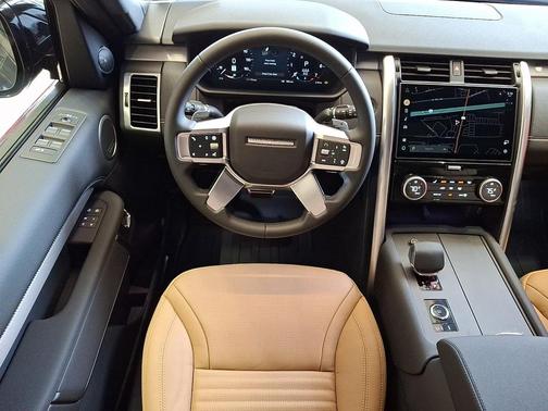 2026 Land Rover Discovery Gemini Edition