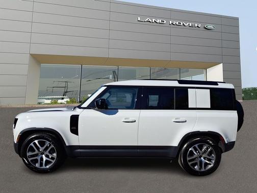 Fuji White 2026 Land Rover Defender P300 S