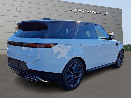 2024 Land Rover Range Rover Sport SE