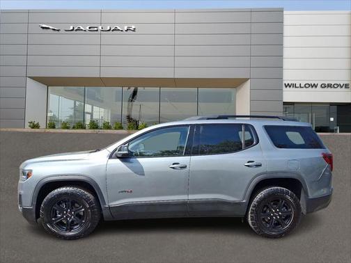 2023 GMC Acadia AWD AT4