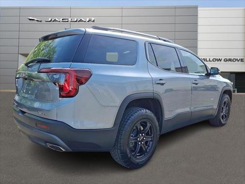 2023 GMC Acadia AWD AT4