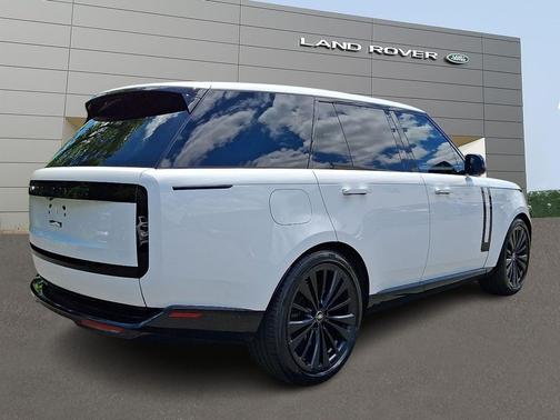 Fuji White 2023 Land Rover Range Rover Autobiography