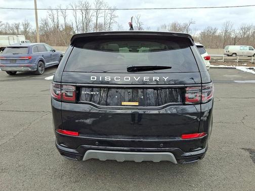 2025 Land Rover Discovery Sport S