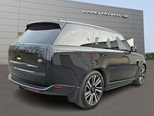 2023 Land Rover Range Rover P400 SE