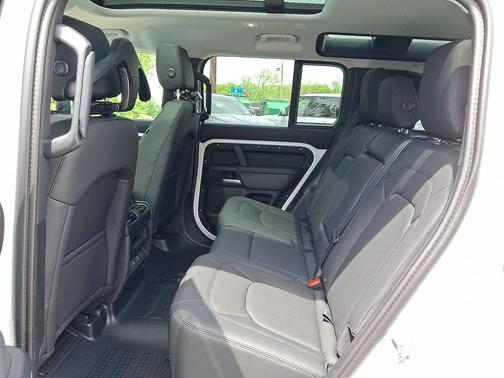 Fuji White 2026 Land Rover Defender P300 S