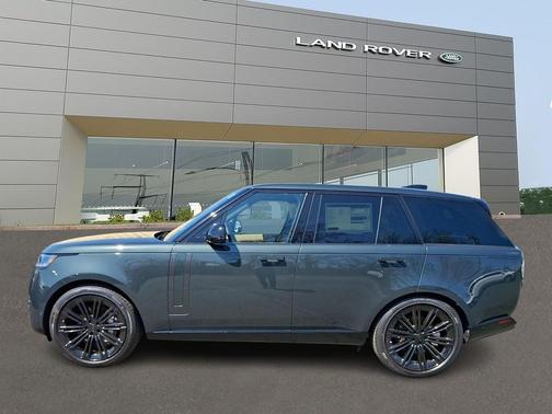 Belgravia Green Metallic - 1DV 2026 Land Rover Range Rover P400 SE