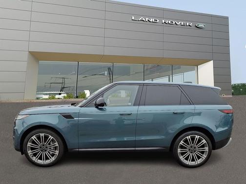 2024 Land Rover Range Rover Sport SE