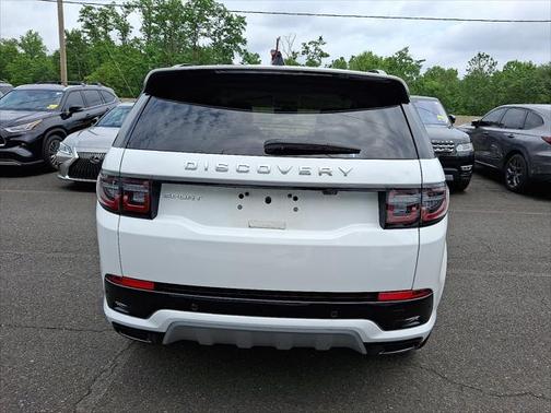 2024 Land Rover Discovery Sport Core S