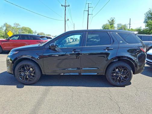 Santorini Black Metallic - 1AG 2026 Land Rover Discovery Sport Landmark